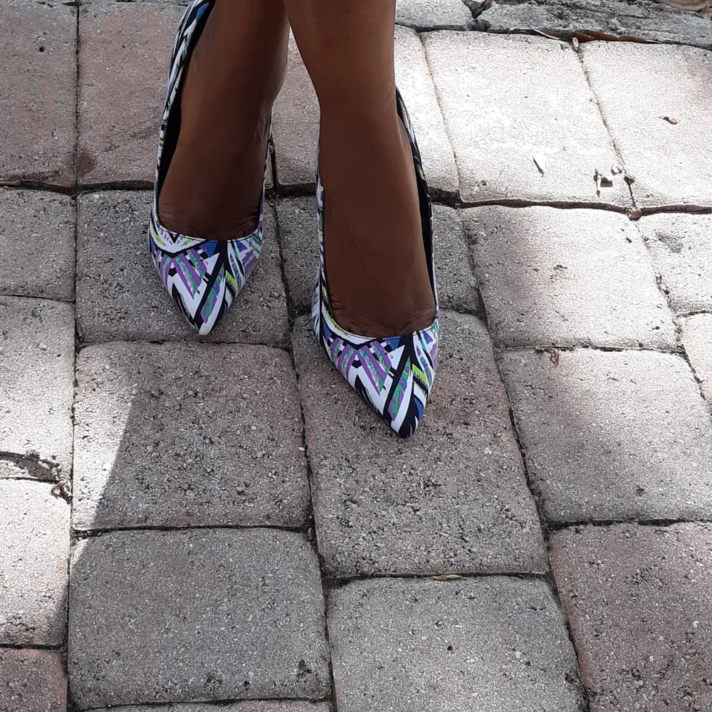 Shoes - Picture 2 of 2